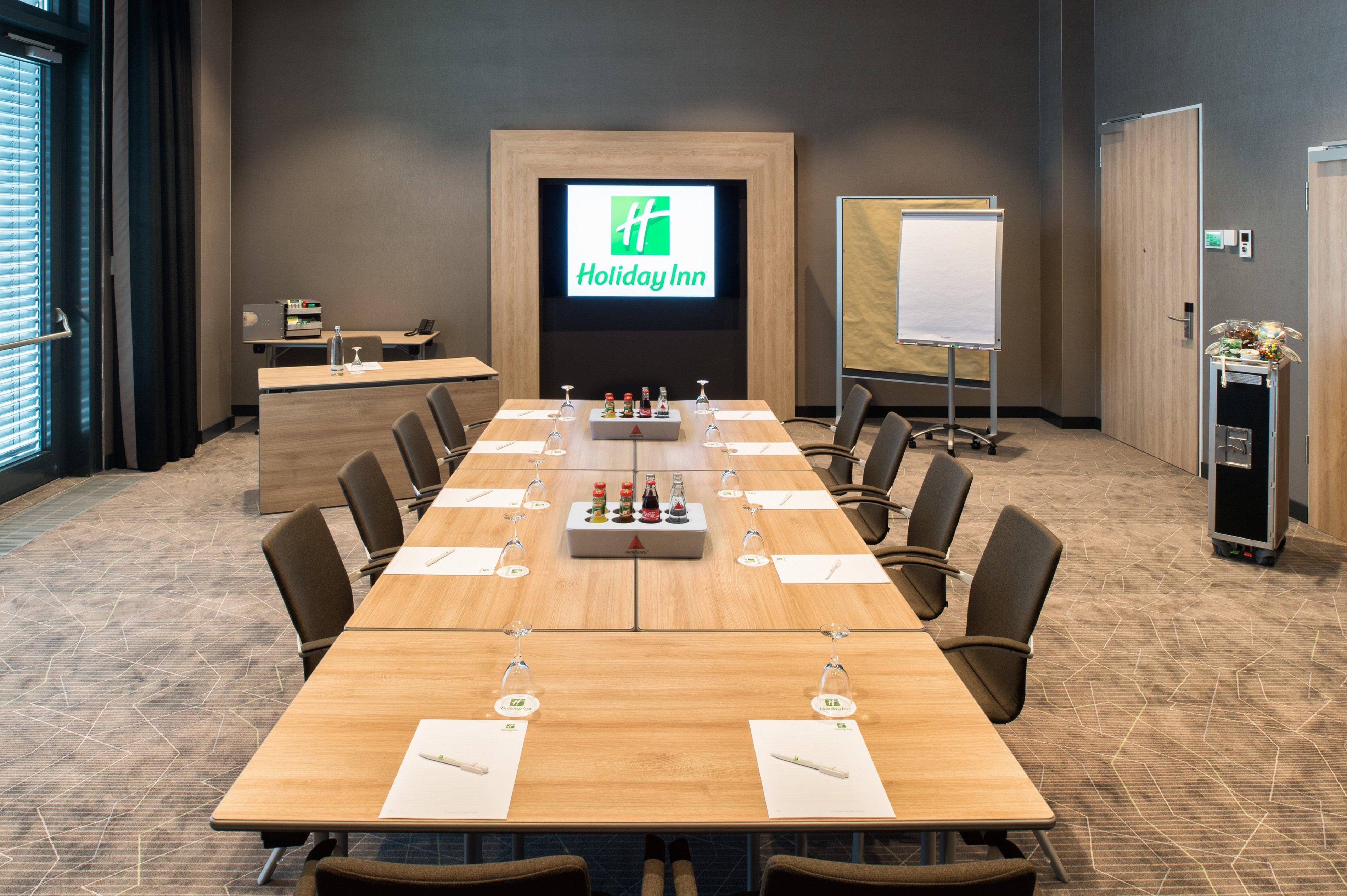 Holiday Inn Frankfurt Airport By Ihg Frankfurt am Main Exterior photo